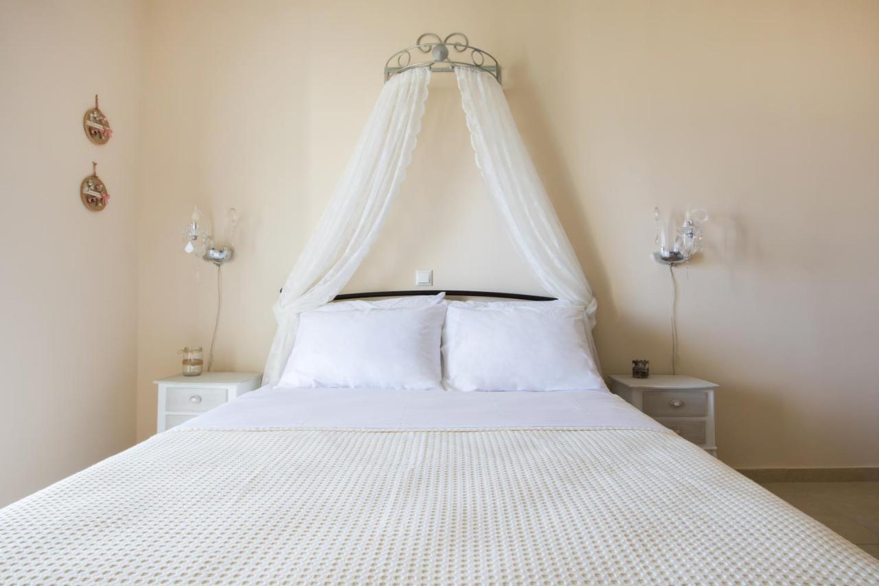 Beachfront Apartments Karpathos Luaran gambar