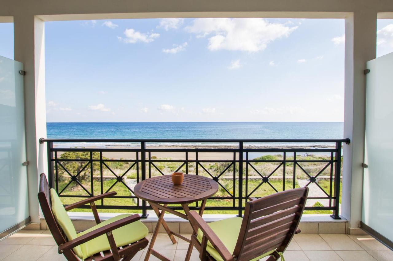 Beachfront Apartments Karpathos Luaran gambar