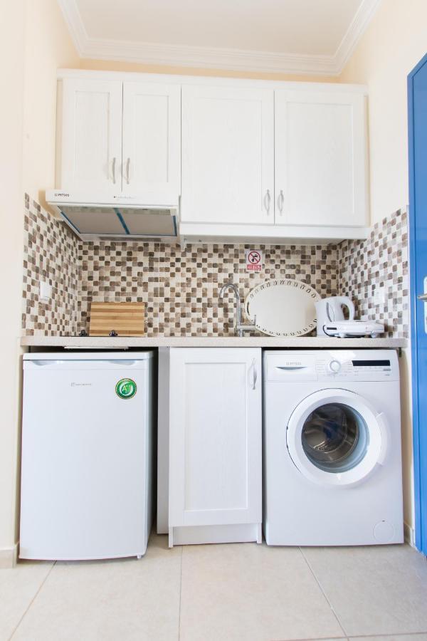 Beachfront Apartments Karpathos Luaran gambar